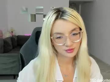 Masturbate to Chaturbate's Lovelybianca_ lovelybianca_ from Chaturbate