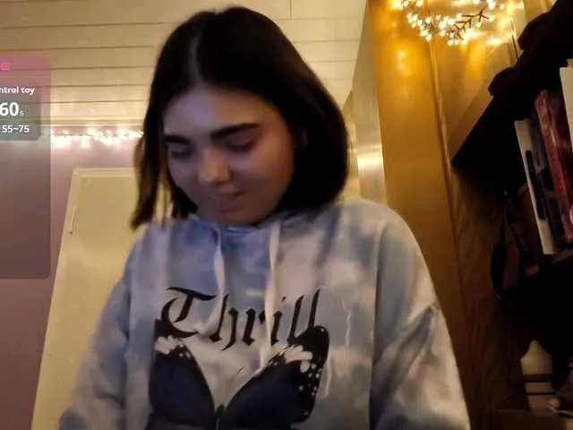 AureliaHoman from BongaCams