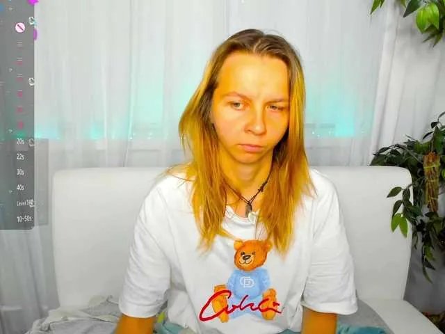 Beellami from BongaCams