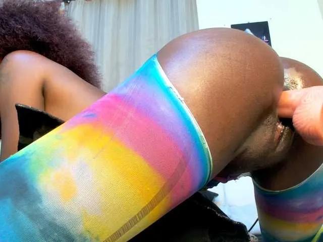 Watch BongaCams's Candbody Candbody from BongaCams