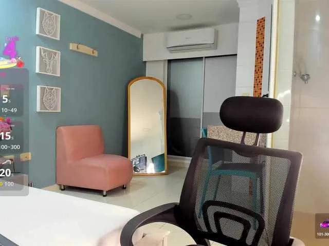 BongaCams Charlotte-xoxo Charlotte-xoxo from BongaCams