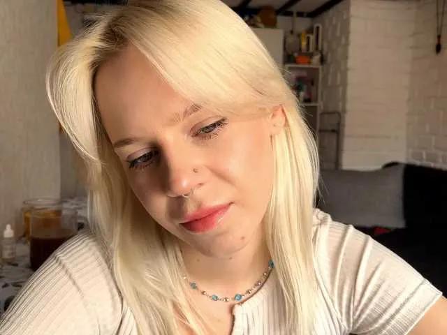 ChelseaLascurain from BongaCams