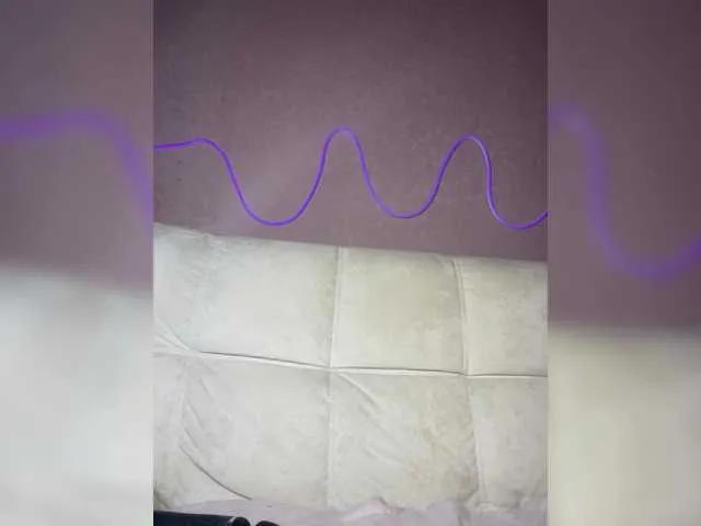 Watch Essenciasexy, she wants to masturbate for you essenciasexy from BongaCams