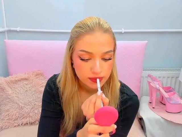 Watch BongaCams's EvetteBody EvetteBody from BongaCams