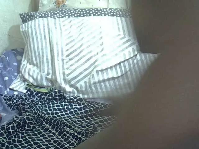 Hot-Perry from BongaCams