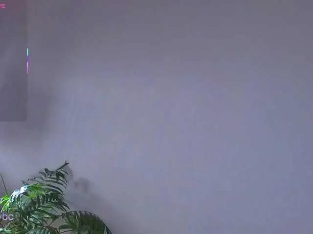 Hotksy from BongaCams