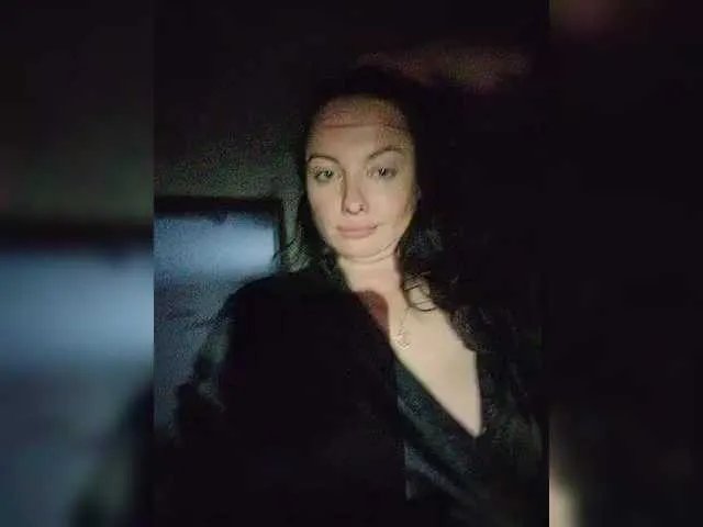 IndikaSativa007 from BongaCams