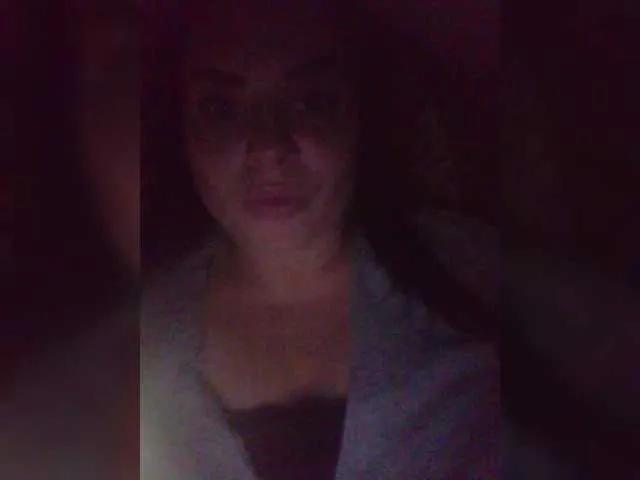 Kattselur17322 from BongaCams