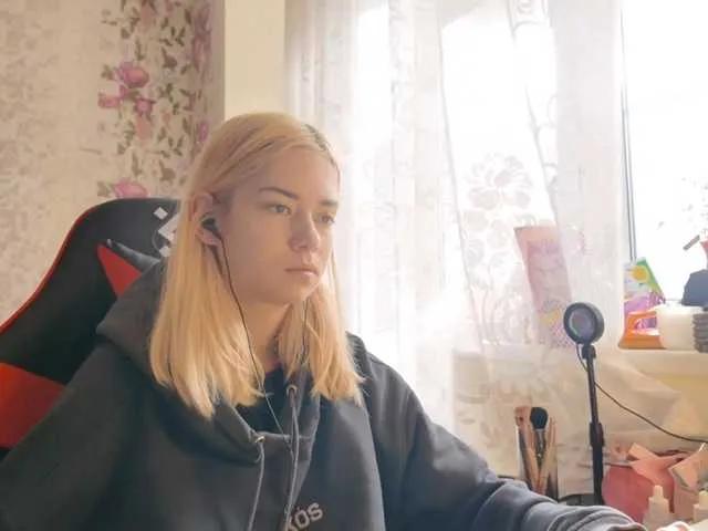 KayleneTemplet from BongaCams