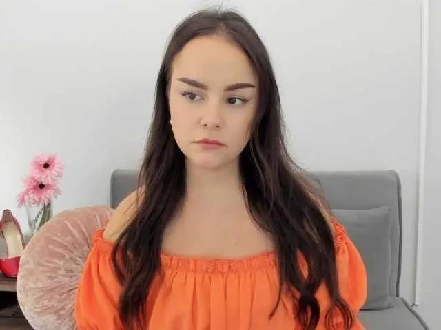 Sexy KendalDaisy wants you to fuck her body now KendalDaisy from BongaCams