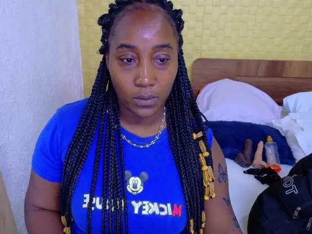 Masturbate to 33 years old kiara-evanss from BongaCams kiara-evanss from BongaCams