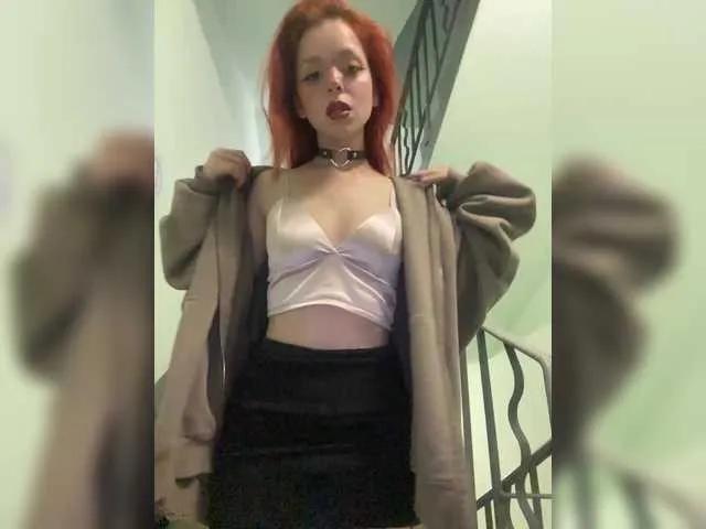 KiraSaud69 from BongaCams