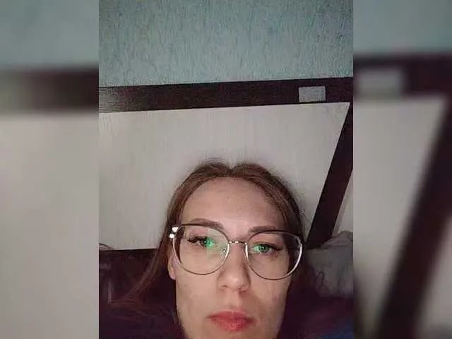 Kisa75 from BongaCams