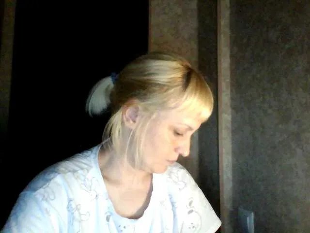 krisss2016 from BongaCams
