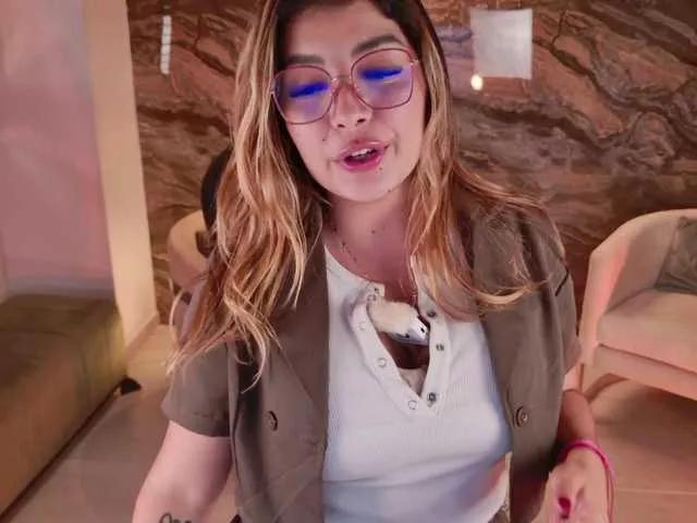 Watch BongaCams's LisaMonroe LisaMonroe from BongaCams