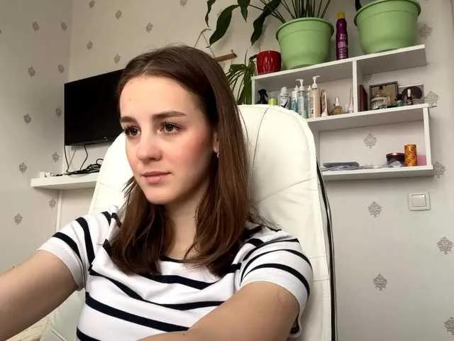 LizetteKhat from BongaCams