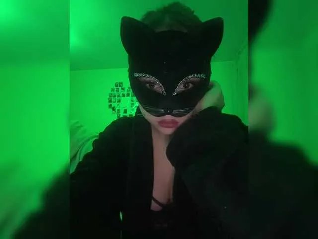 MilenaNyx1 from BongaCams