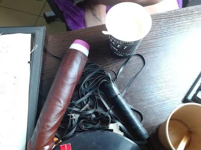 Naked Moonmaiden wants you to fuck her body now moonmaiden from BongaCams