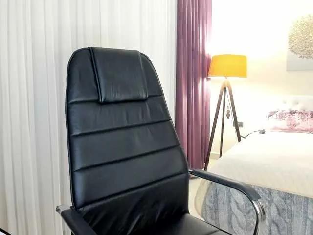 Explore Olga1W, she wants to masturbate for you Olga1W from BongaCams