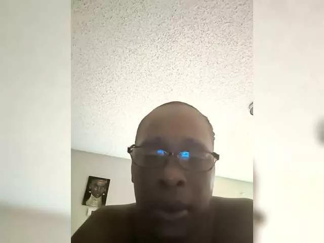 Discover sweet escort QueenAnitaDix QueenAnitaDix from BongaCams