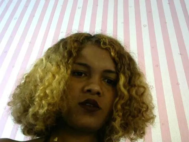 SAVANAH-AUBRI from BongaCams