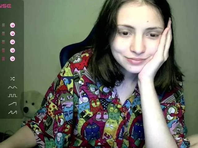 Naked SilverSaya wants you to fuck her body now SilverSaya from BongaCams