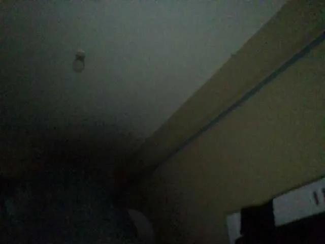 Cute Sweet-yummy-gurl wants you to fuck her body now sweet-yummy-gurl from BongaCams