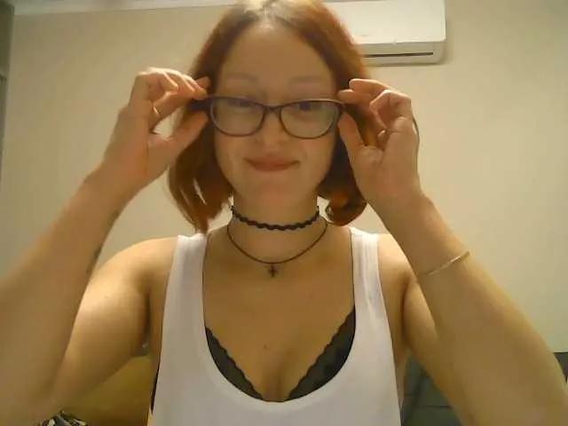 Sweet00Fox from BongaCams