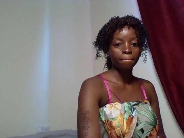 Discover SweetsLolilta, she wants to masturbate for you SweetsLolilta from BongaCams