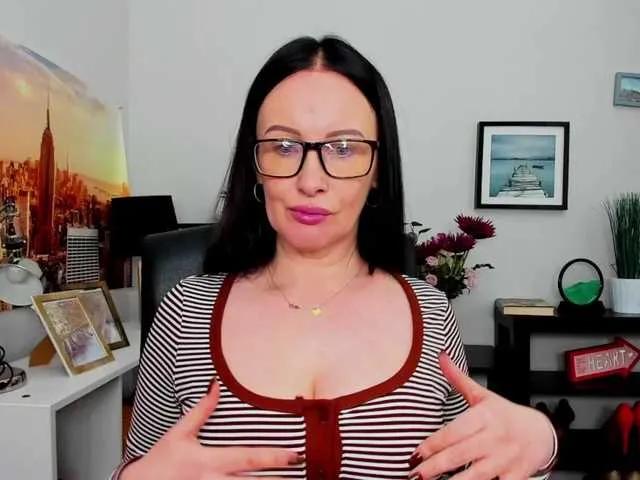 Try naked slut VelvetJasmine velvetJasmine from BongaCams