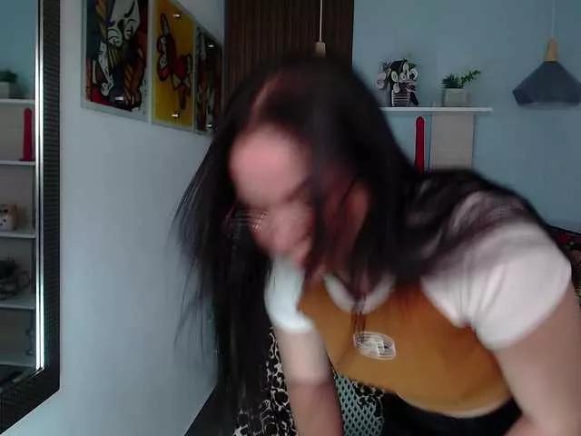 Victoria-Collins from BongaCams