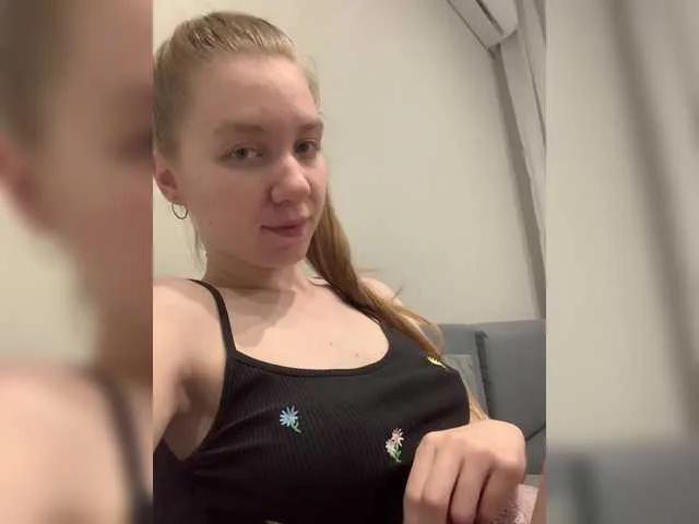 Discover sweet slut Vita-min-4ik Vita-min-4ik from BongaCams