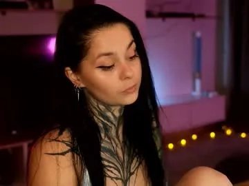 acid_pie from Chaturbate