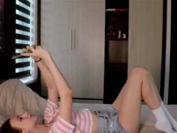 alisaa_01 from Chaturbate