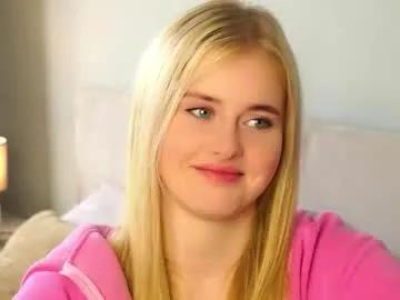 Explore 19 years old angelesryther from Chaturbate angelesryther from Chaturbate