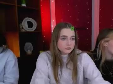 aria_moo from Chaturbate