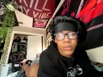 bad2dabone721582 from Chaturbate