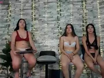 badgirls_000 from Chaturbate