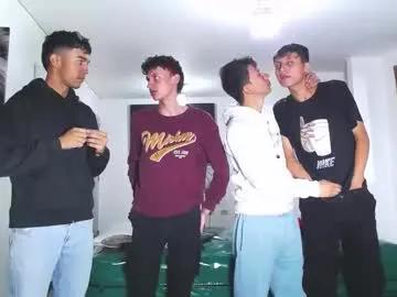 Discover Chaturbate's Benz_boys benz_boys from Chaturbate