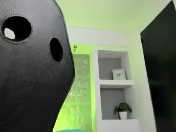 canela_savage from Chaturbate