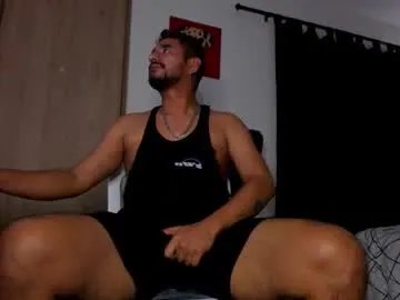 cloudy_pigdude from Chaturbate