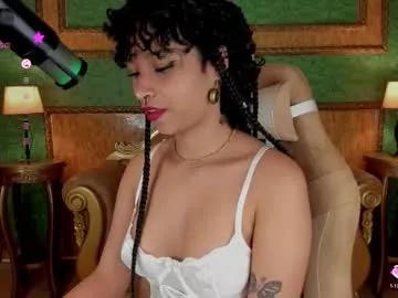 Slutty Danicollinn wants you to fuck her body now danicollinn from Chaturbate