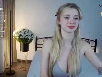 Try Devonberger, she wants to masturbate for you devonberger from Chaturbate
