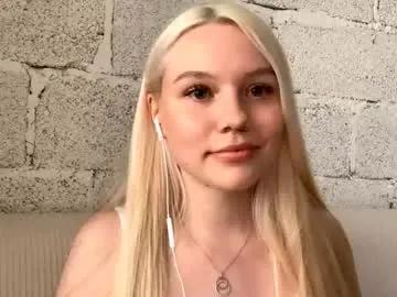 Sweet Donnettakeblish wants you to fuck her body now donnettakeblish from Chaturbate