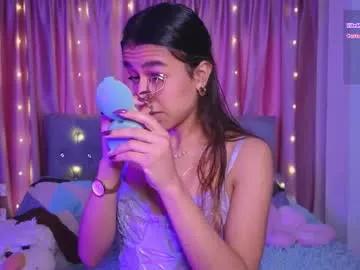 Explore Chaturbate's Emiiscoot_1 emiiscoot_1 from Chaturbate