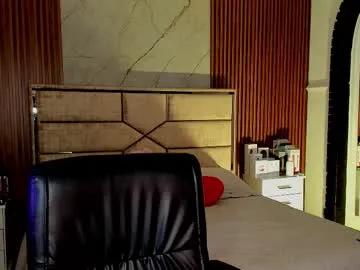 Try Emilyhendrix_, she wants to masturbate for you emilyhendrix_ from Chaturbate