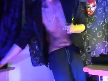 guyst049 from Chaturbate