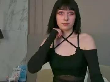 Naked Helencouls wants you to fuck her body now helencouls from Chaturbate