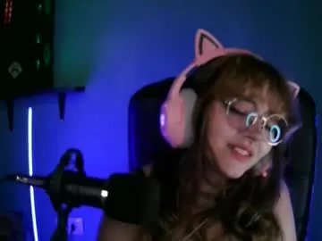 hornymoon7w7 from Chaturbate