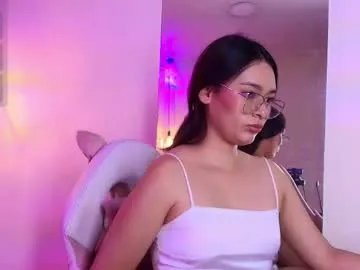 isa_doux from Chaturbate